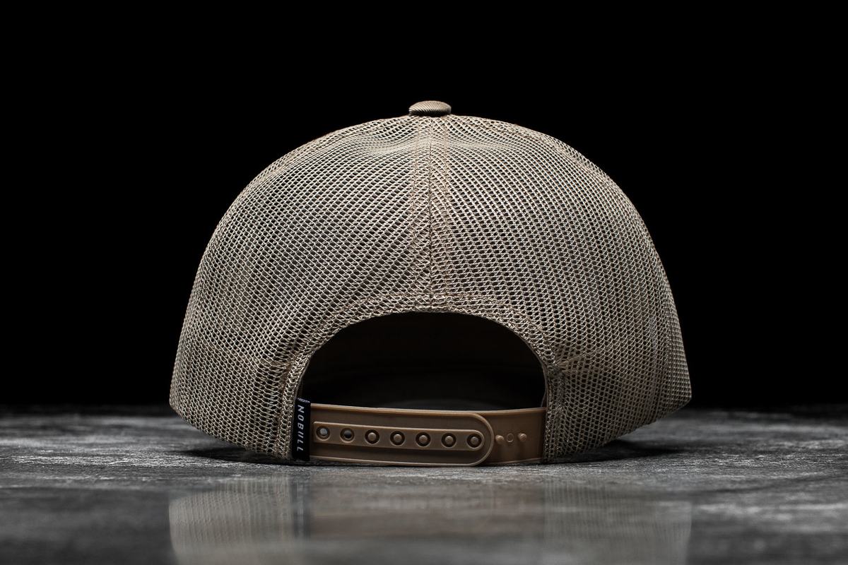 Nobull Curved-Brim Trucker Men's Hats Light Brown | Australia (ZD0835)